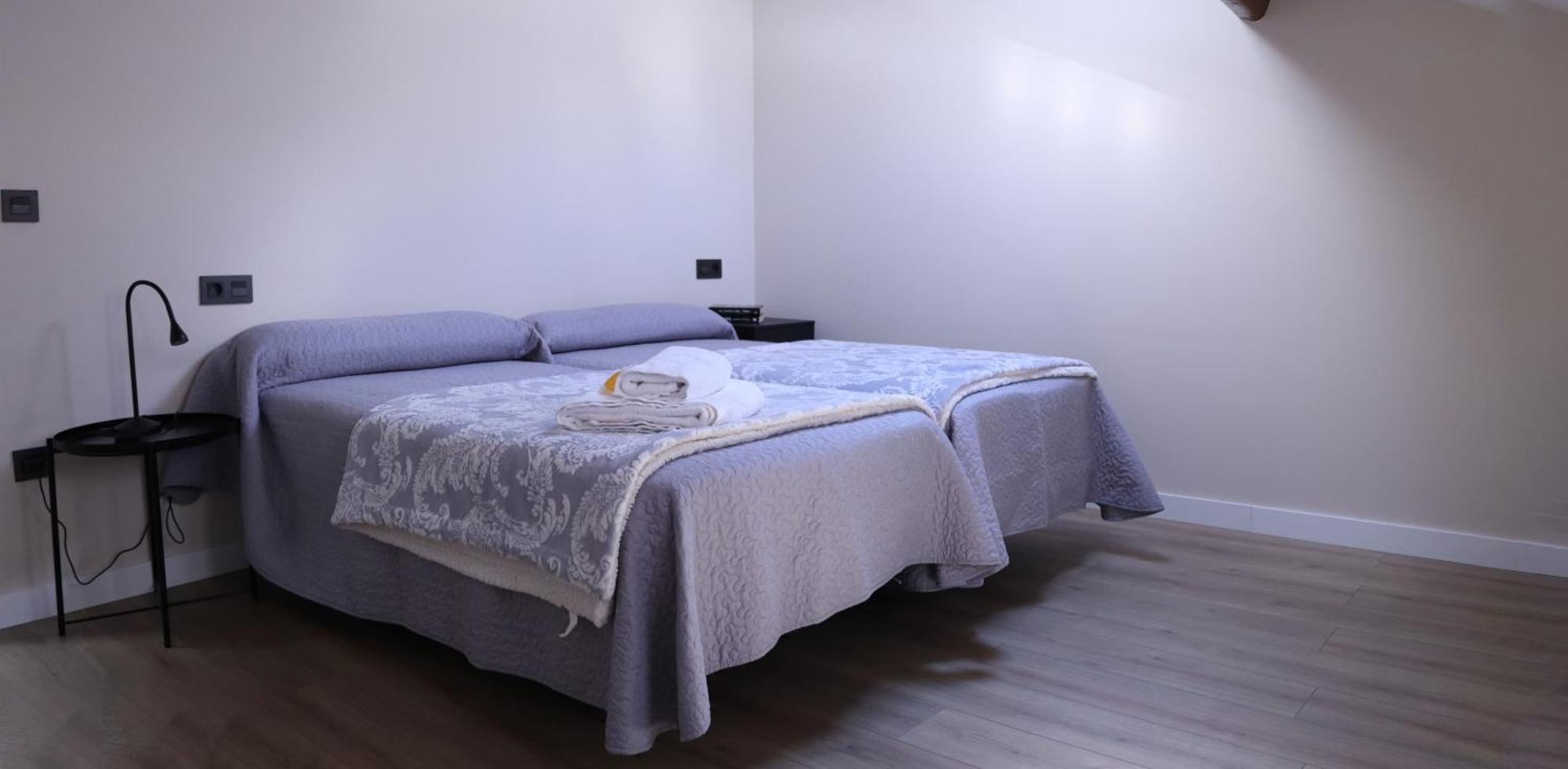 La Casa De Loli Apartment Luarca Bagian luar foto