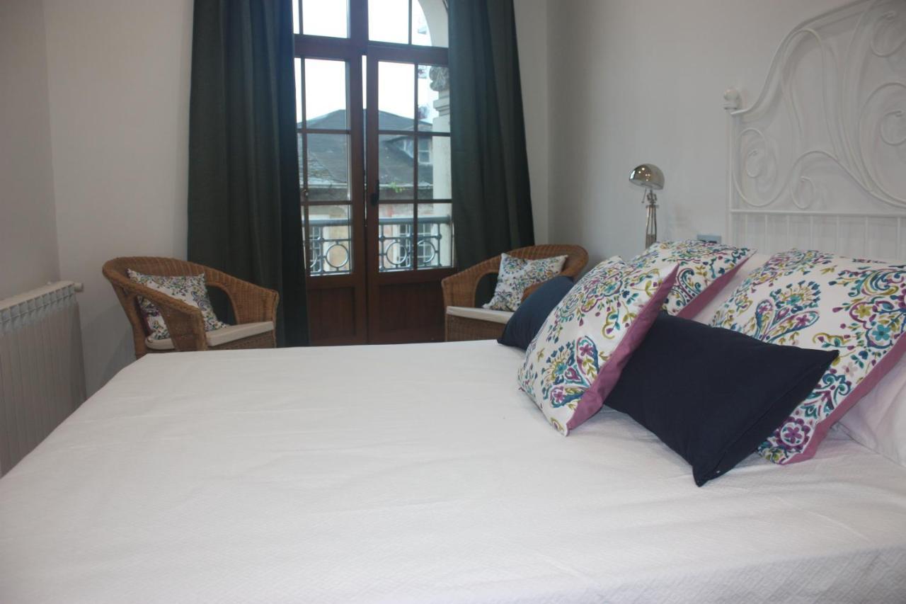 La Casa De Loli Apartment Luarca Bagian luar foto