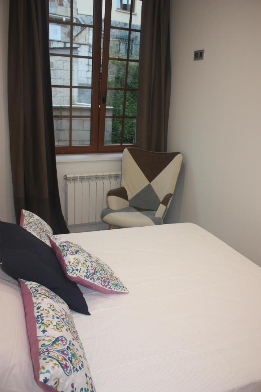 La Casa De Loli Apartment Luarca Bagian luar foto