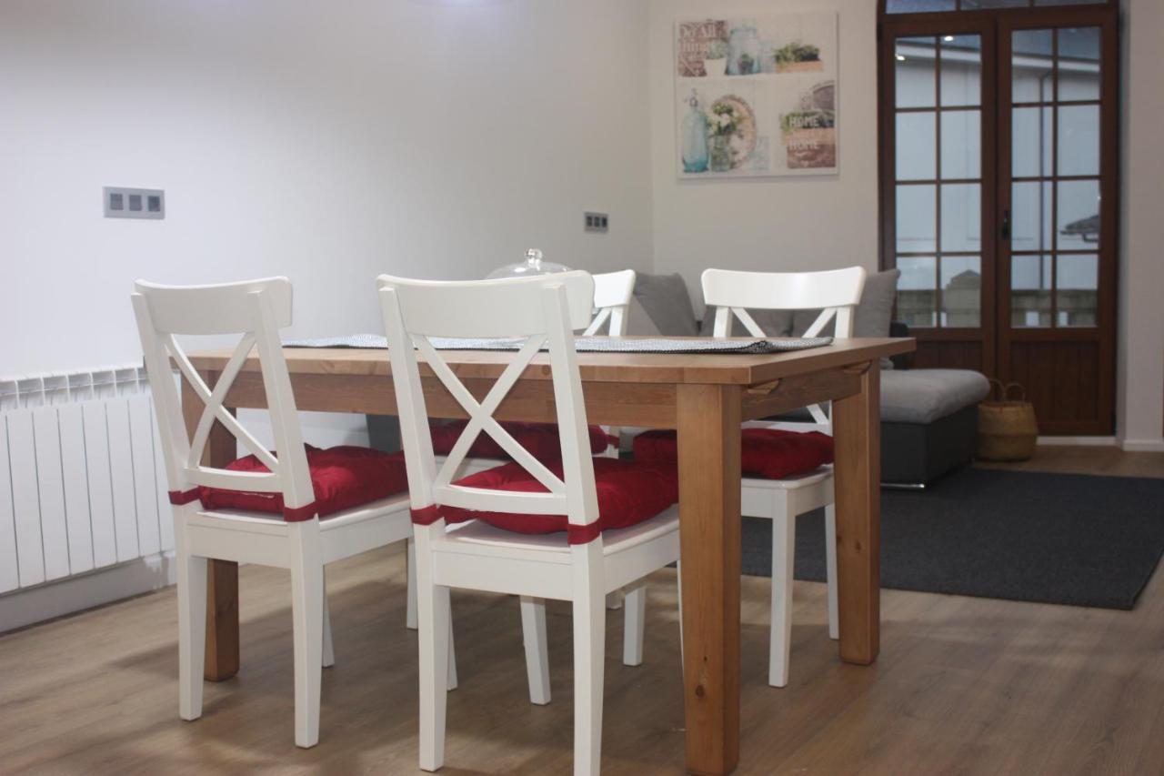 La Casa De Loli Apartment Luarca Bagian luar foto