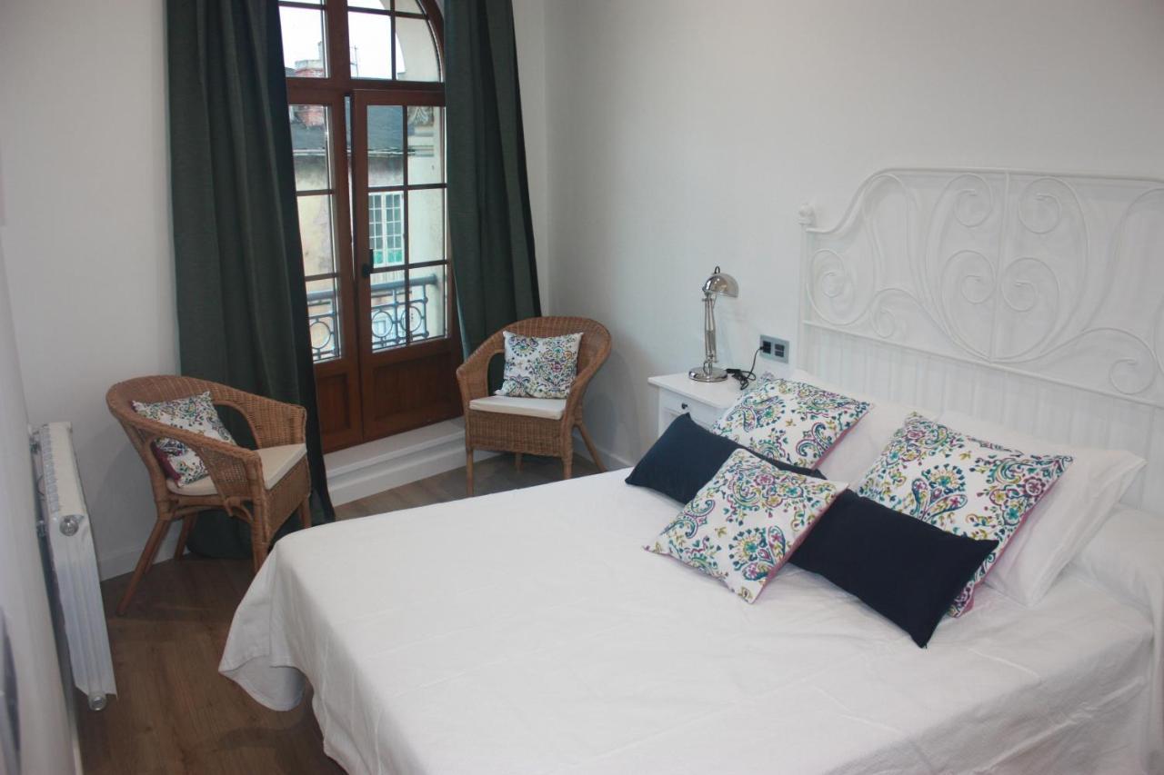 La Casa De Loli Apartment Luarca Bagian luar foto
