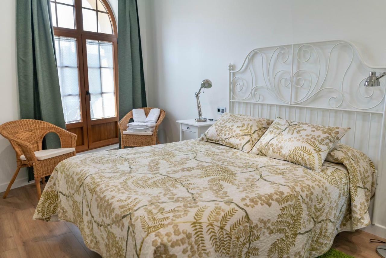 La Casa De Loli Apartment Luarca Bagian luar foto